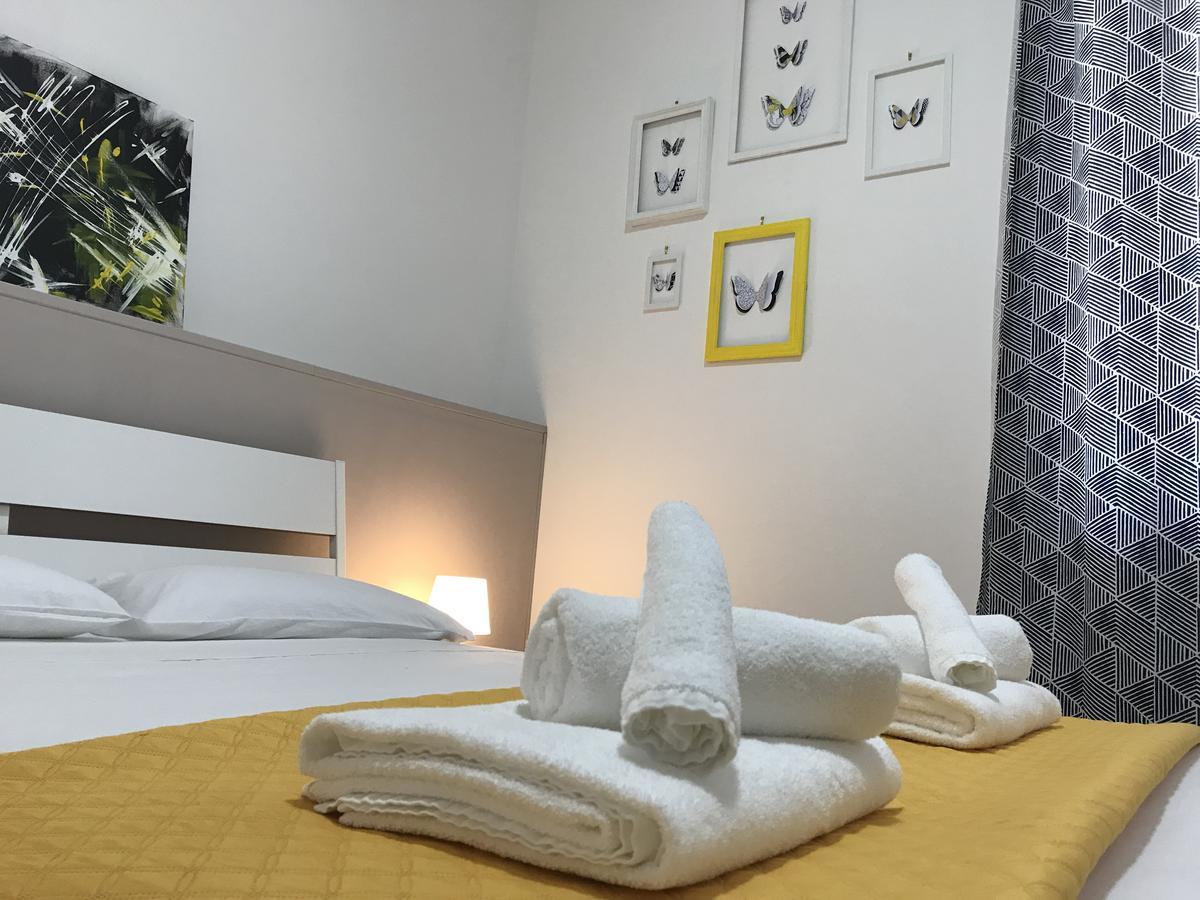 צ'יביטאנובה מארקה B&B Civico22 מראה חיצוני תמונה