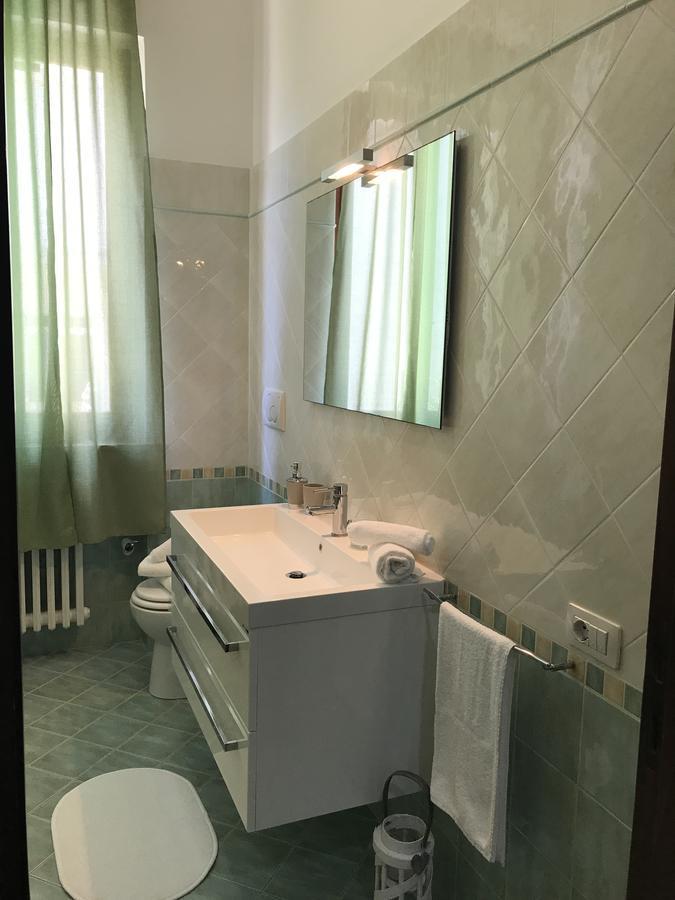 צ'יביטאנובה מארקה B&B Civico22 מראה חיצוני תמונה